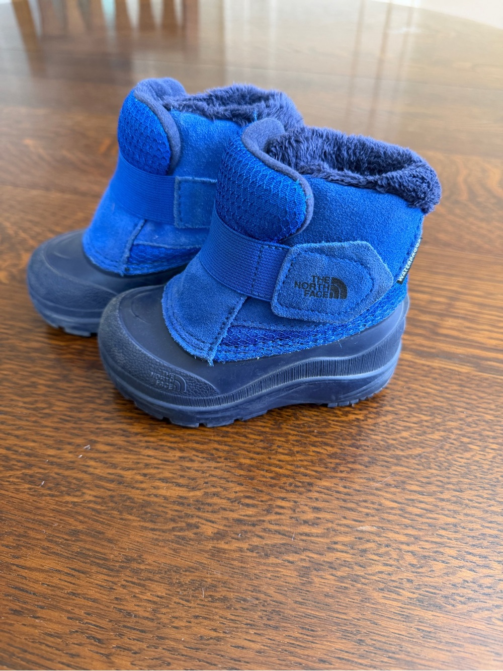 The North Face Kids Blue Fleece-Lined Winter Boots